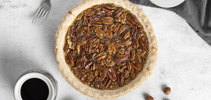 Delicious oriental pie: made from products that are always at home