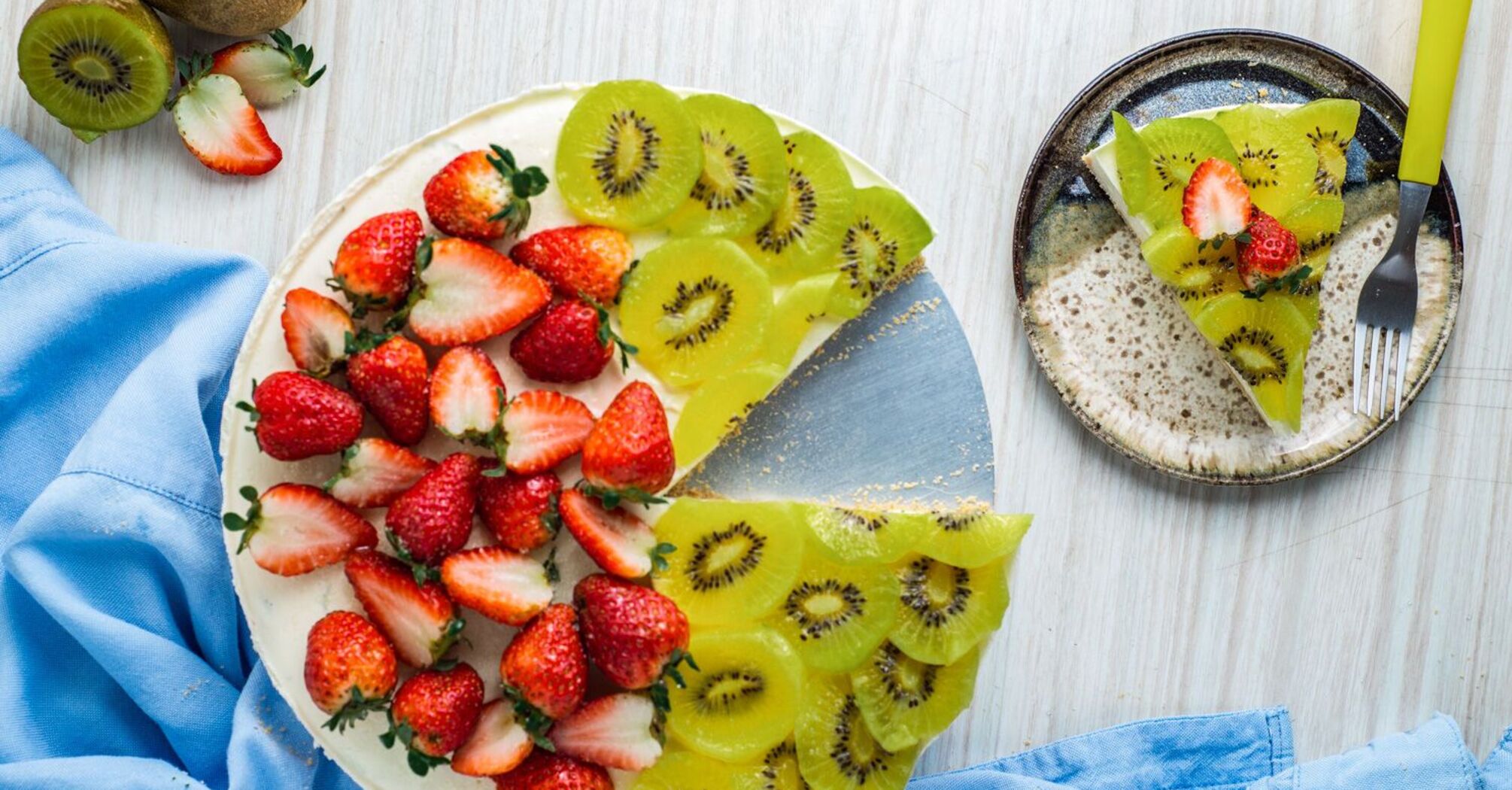 No baking: easy cottage cheese dessert with fruit in 10 minutes