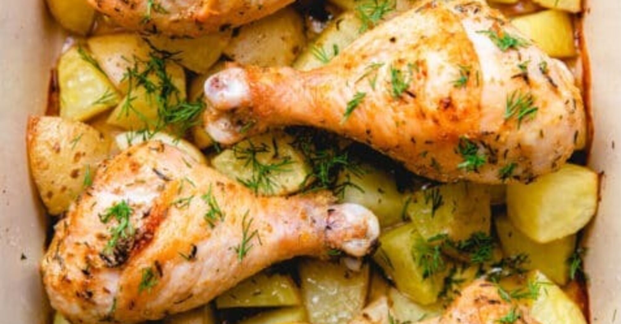 Young potatoes with chicken drumsticks or lunch: how to prepare