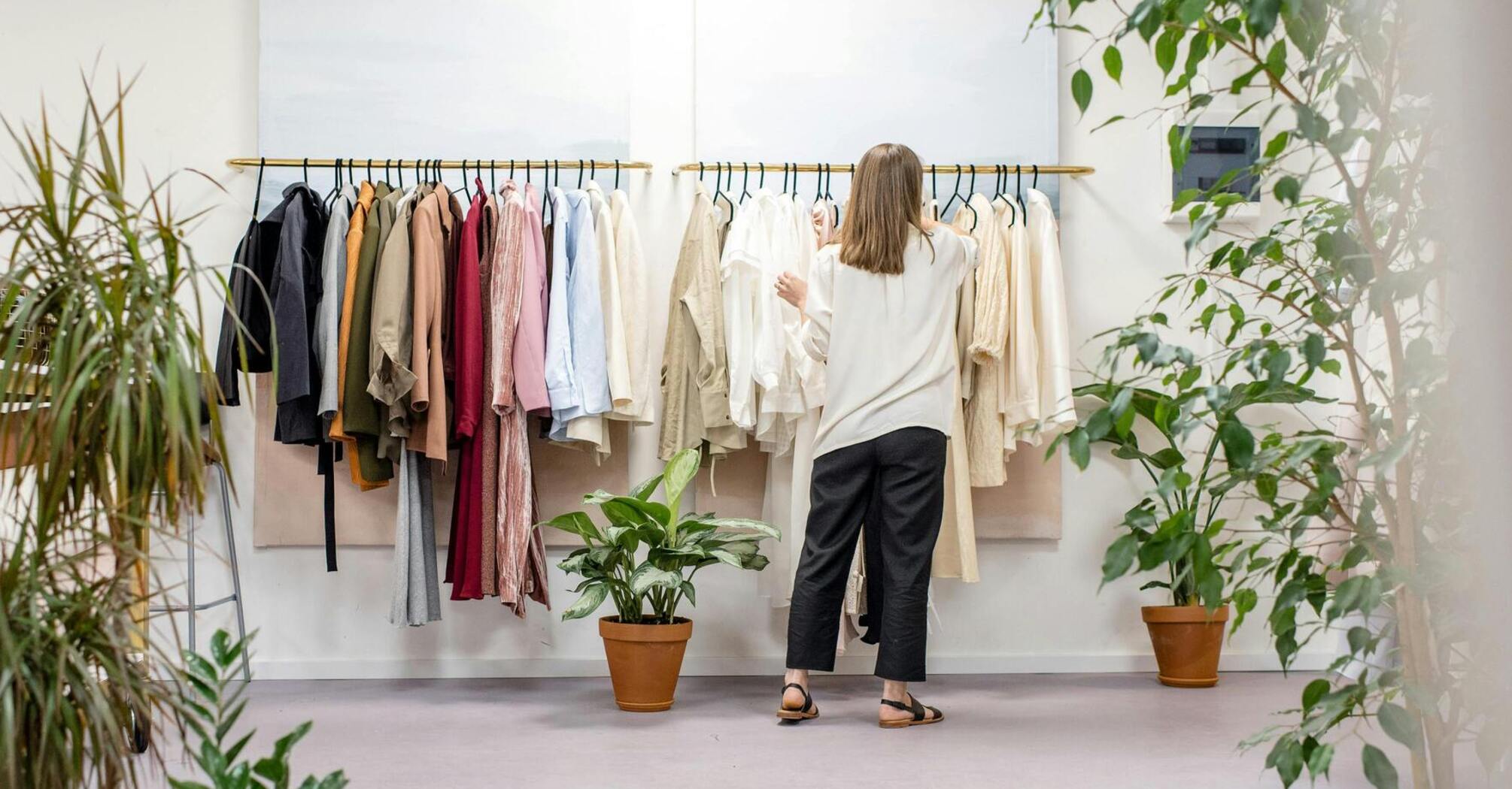 How to look slimmer: stylist reveals the most successful tricks