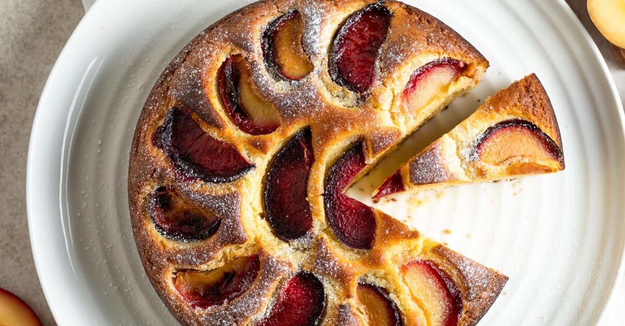 Elementary plum pie: it always turns out fluffy