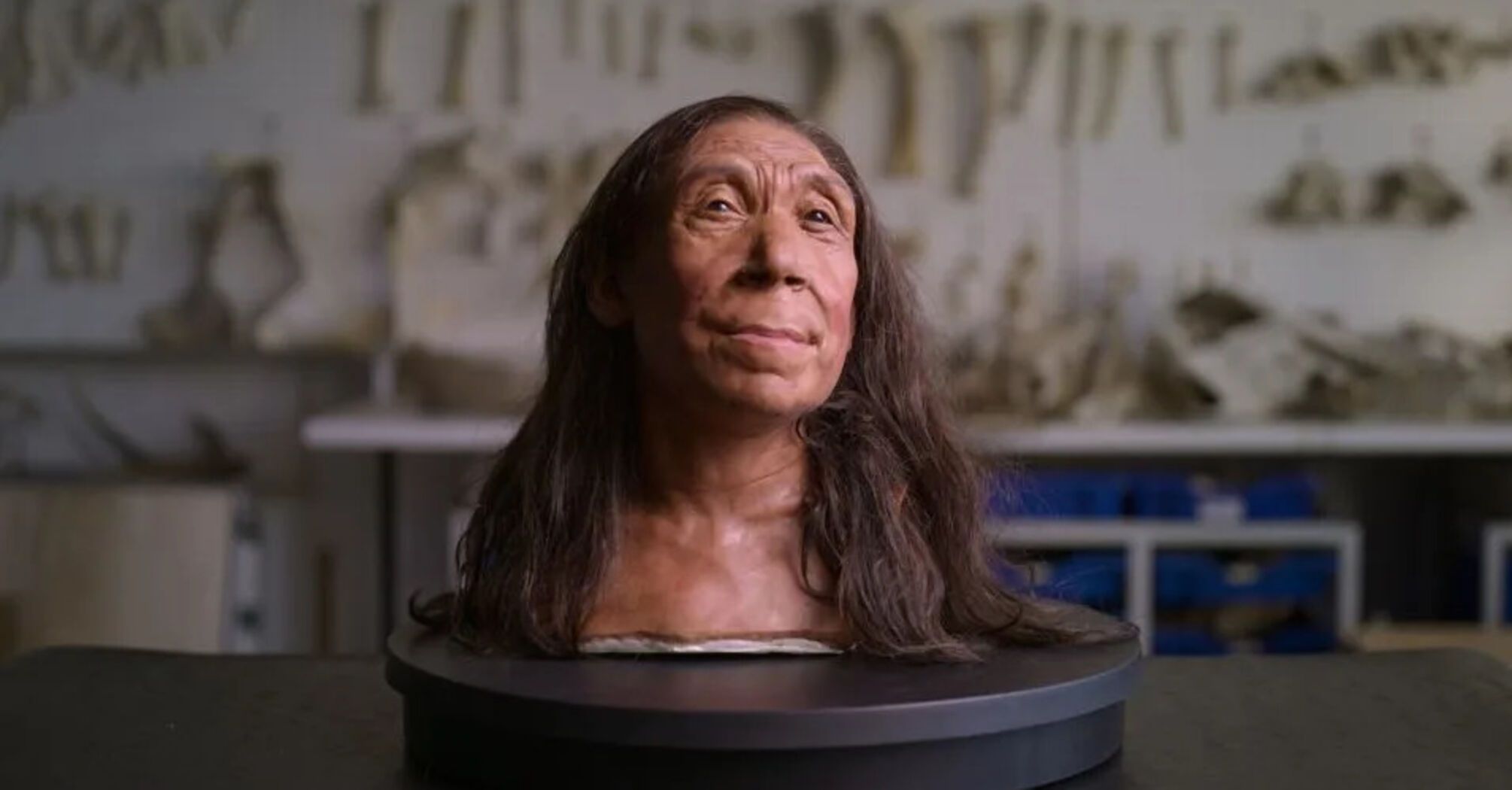Scientists have shown what a woman looked like 75 thousand years ago. Photo