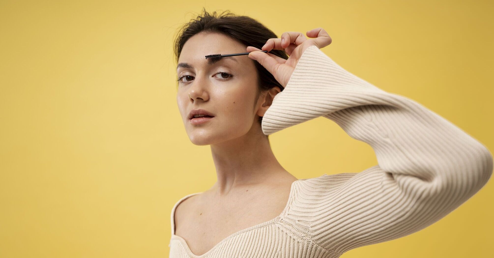 Suitable for all ages: life hacks to make your makeup perfect