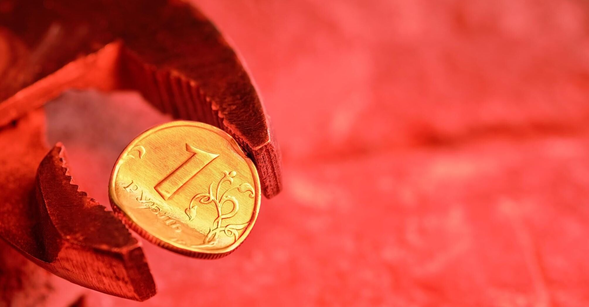 Sweden threatens to unilaterally seek a ban on LNG from Russia to the EU