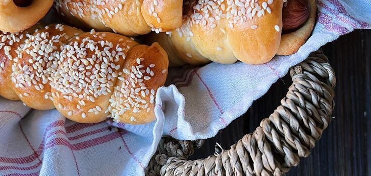 Recipe for sausages in dough
