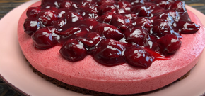 Lean chocolate cake with cherries: the best way to make it