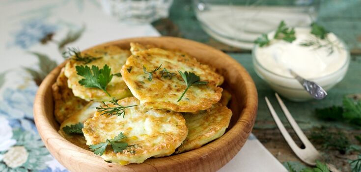 Why fried zucchini fall apart and burn: never cook them that way