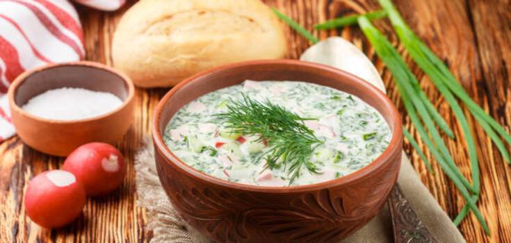 How to cook delicious okroshka with sour cream and ayran: better than kvass or kefir