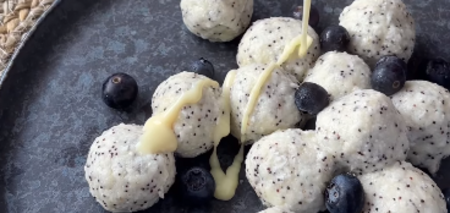 Lazy dumplings with coconut and poppy seeds: this is a dish you haven't cooked before