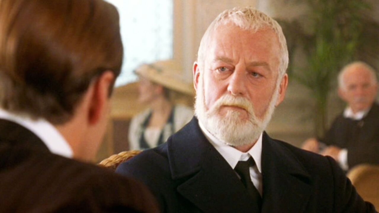 Actor Bernard Hill, who starred in Titanic and The Lord of the Rings, dies. Photo