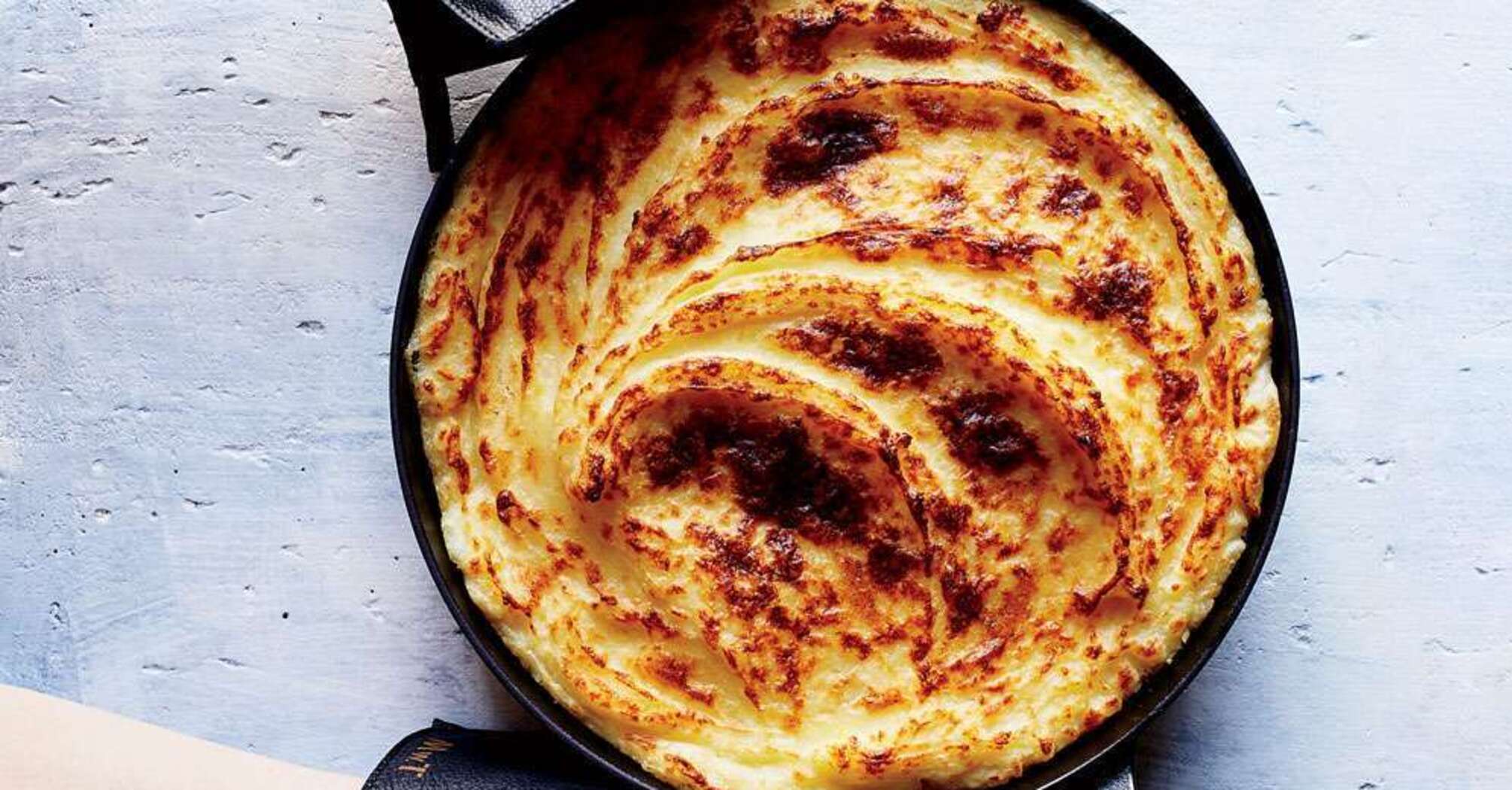 Crispy mashed potatoes in the oven: how to cook a familiar dish in a new way