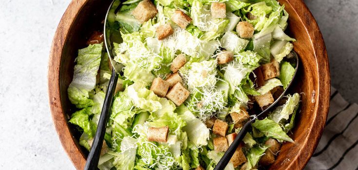 Spectacular High Chicken salad for a festive table: tastier than the famous Caesar salad