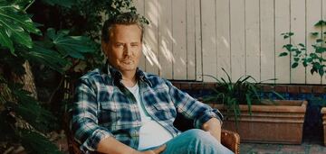 Matthew Perry's luxurious home, which the actor bought 4 months before his death, is up for sale again. Photo