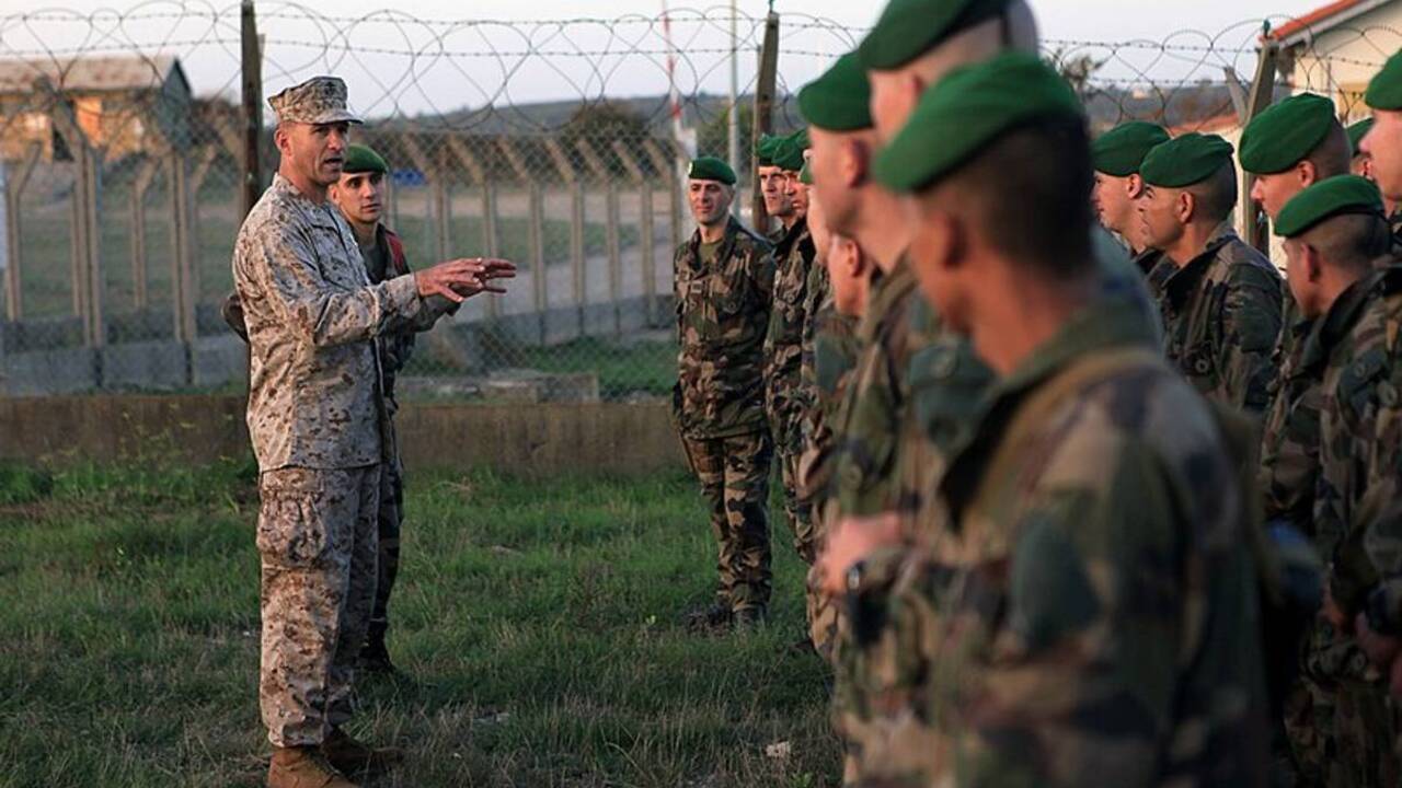 What's behind the fake about sending 100 soldiers from France to Ukraine and who benefits from such "stuffing": explanation