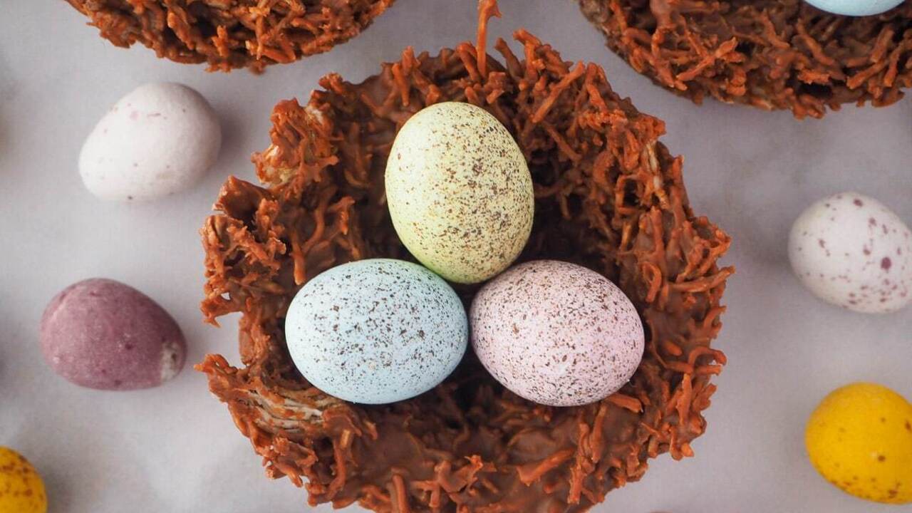 Bird's Nests Easter cookies: made with a garlic press