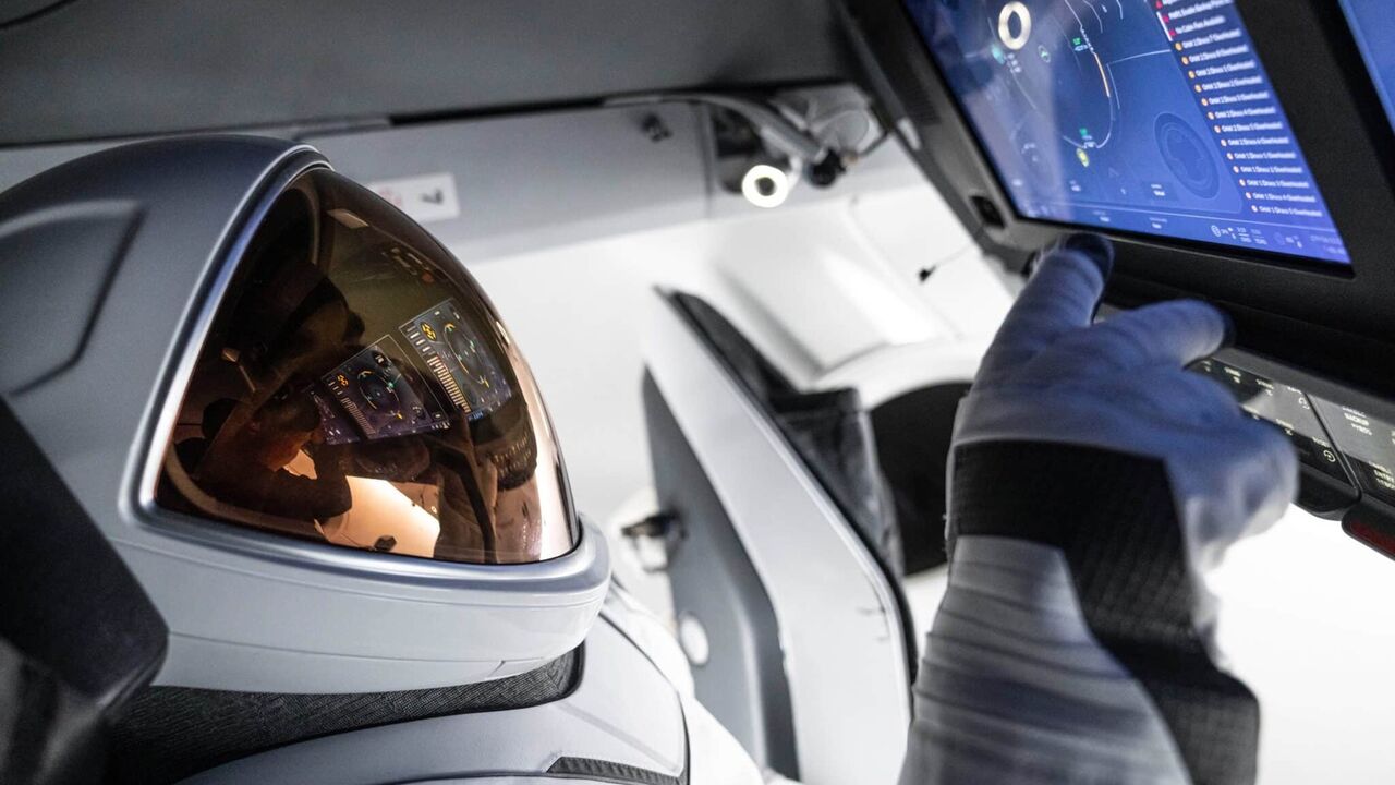 The future is already here: Elon Musk's SpaceX has created a space suit for tourists to enter outer space. Photos and videos