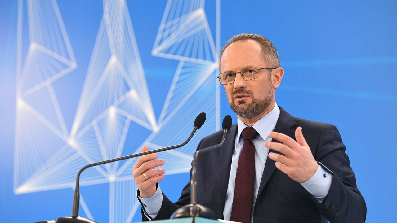 Bezsmertnyi explained why France decided to send its ambassador to Putin's "inauguration"