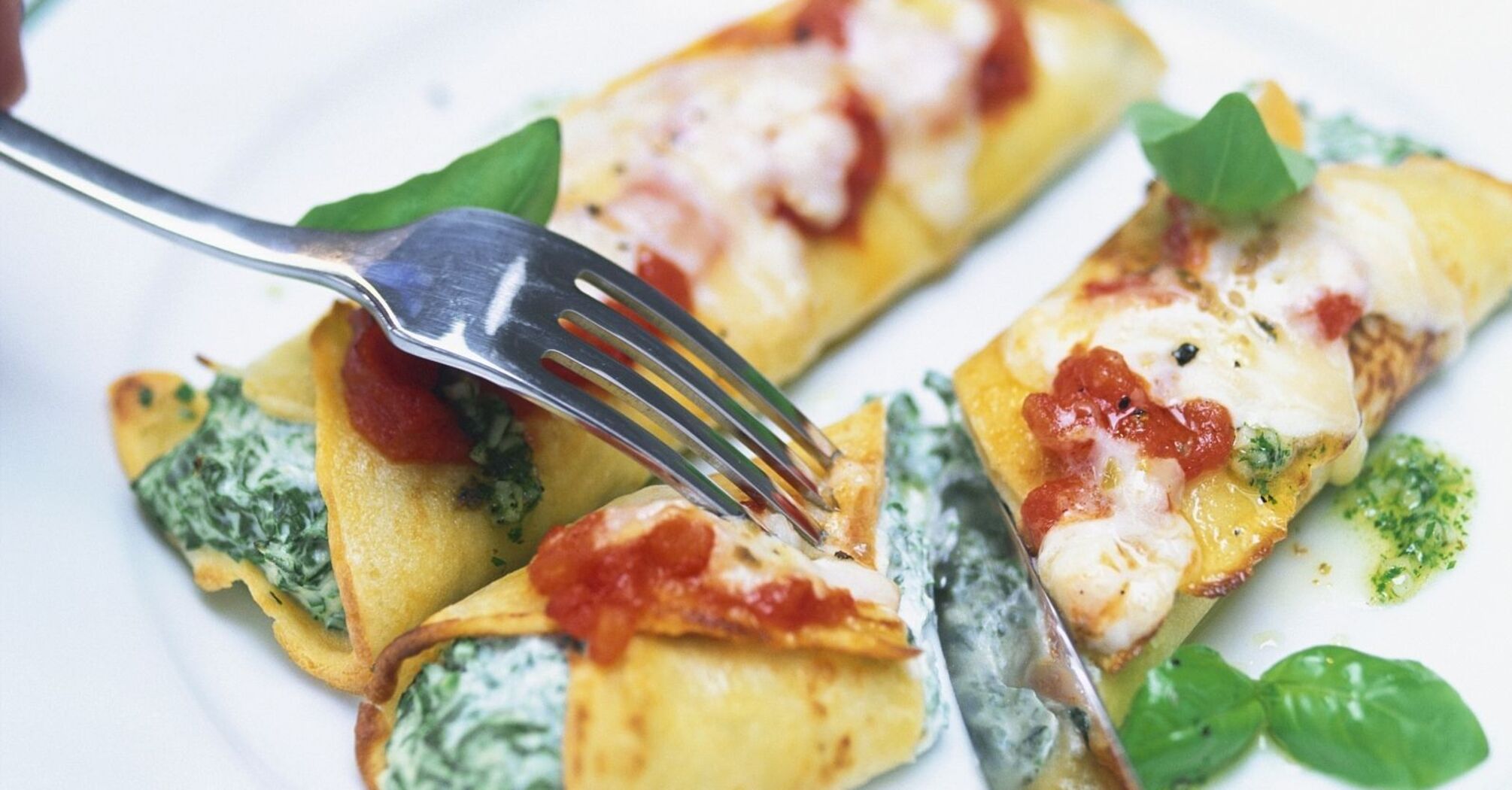 Hearty thin pancakes with cottage cheese and spinach: cooked in the oven