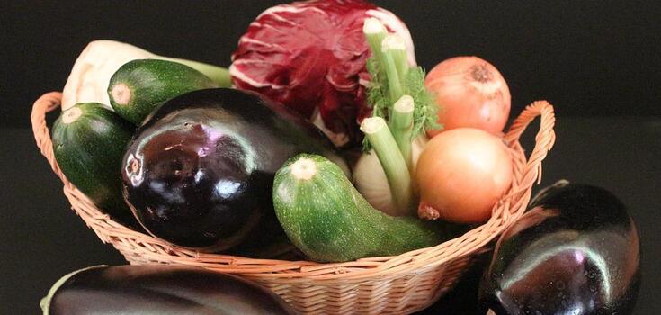 What to cook with seasonal vegetables other than stew: an appetizer and bread spread at the same time