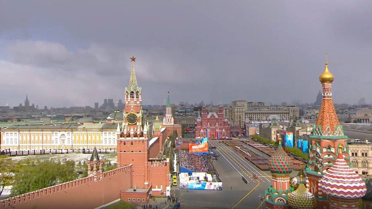 A coven was organized in Russia on the occasion of May 9: who came to Putin's parade. Photos and videos