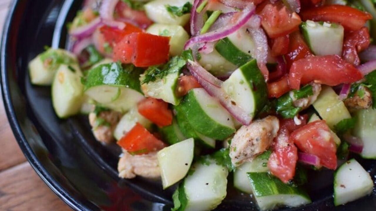 Meat salad with pickled onions: a budget and quick recipe
