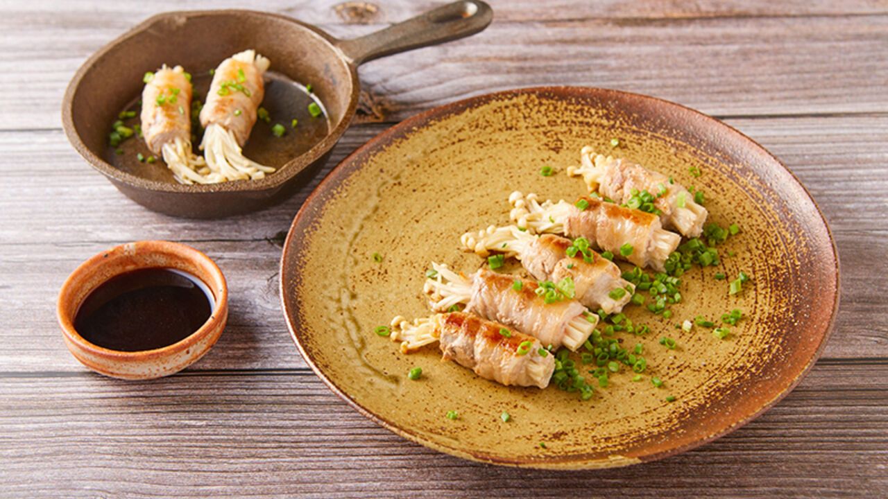 For pasta, potatoes or buckwheat: juicy and hearty pork dumplings with a filling for lunch