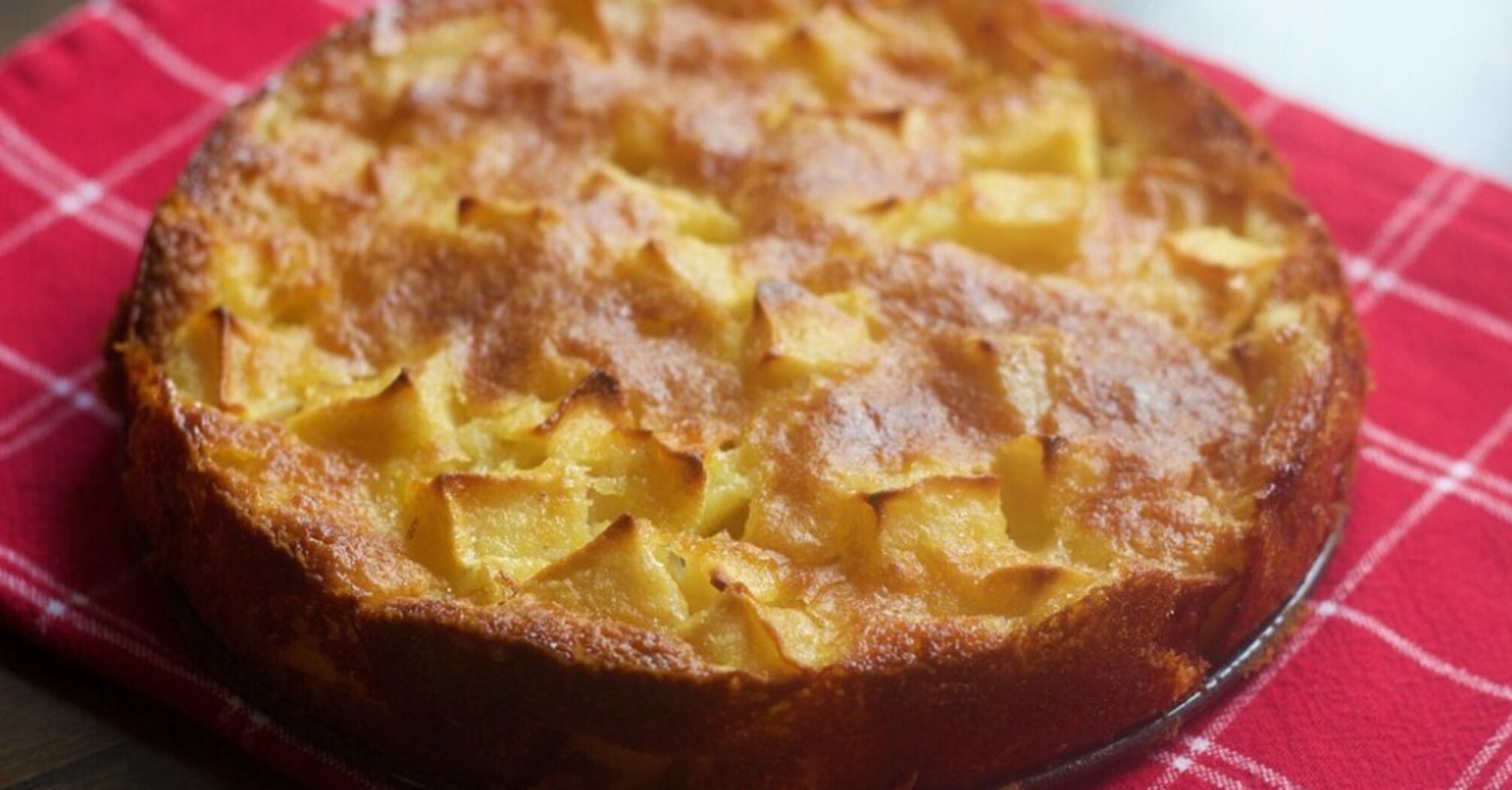 An elementary tea cake that always turns out to be fluffy: what to cook with