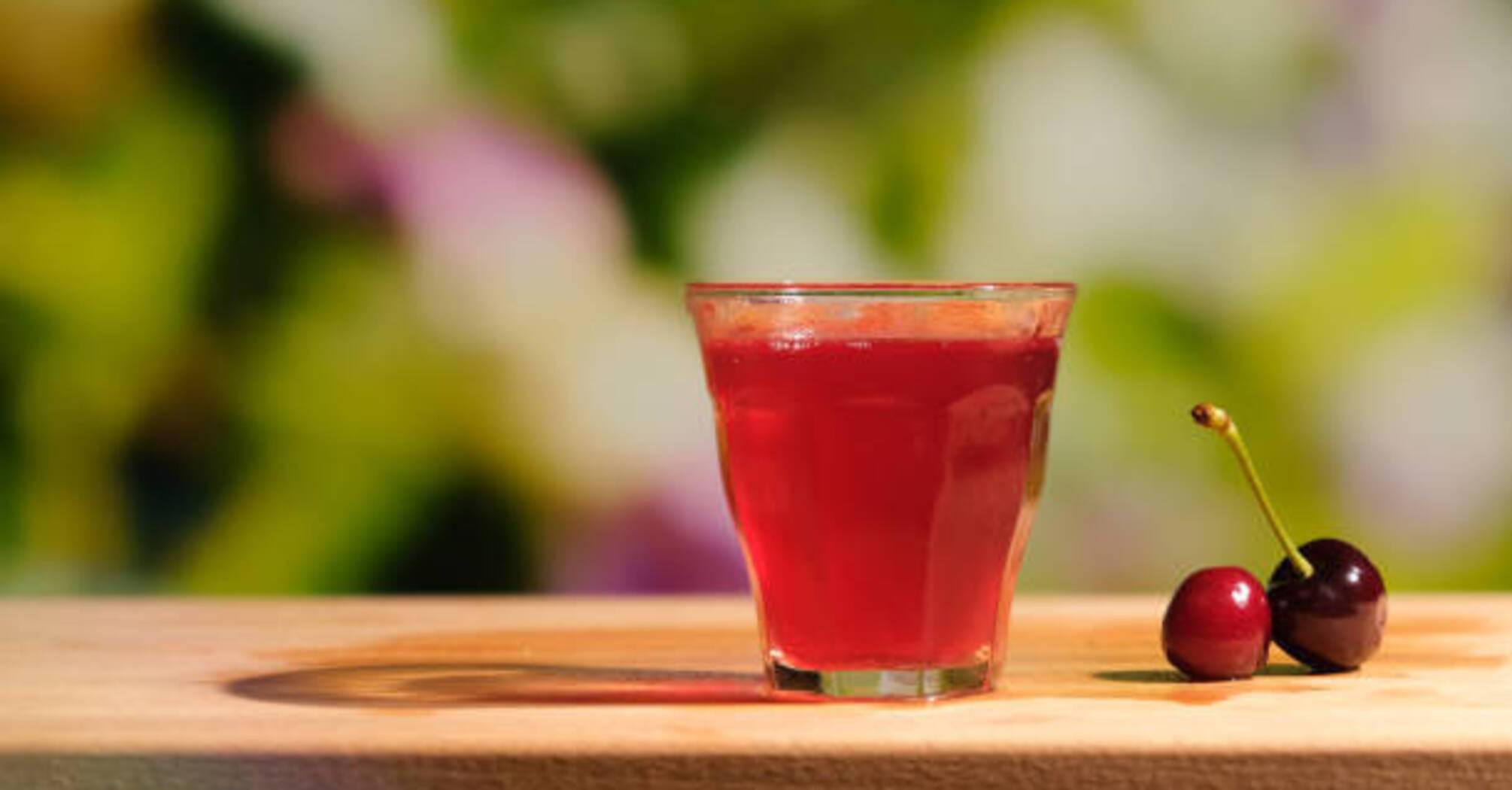 Homemade berry kvass without yeast: how to make a refreshing drink