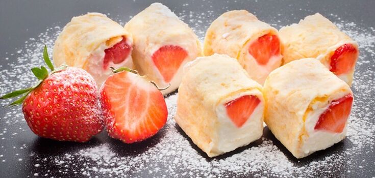 How to make homemade sweet rolls: based on ordinary pancakes