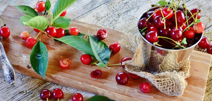 Ripe cherries