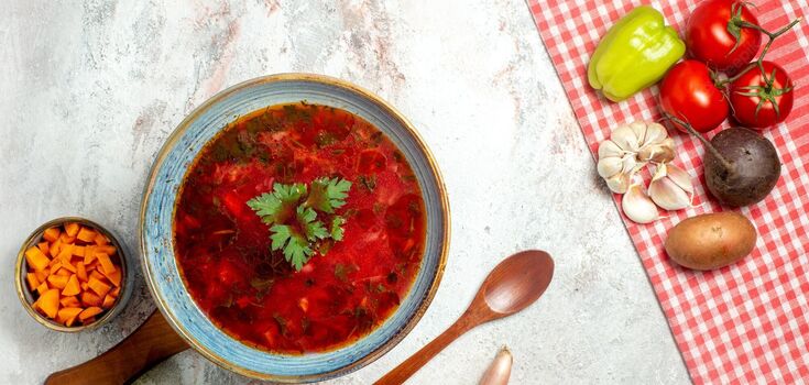 How to cook cold borscht with meat: the perfect dish in the summer heat