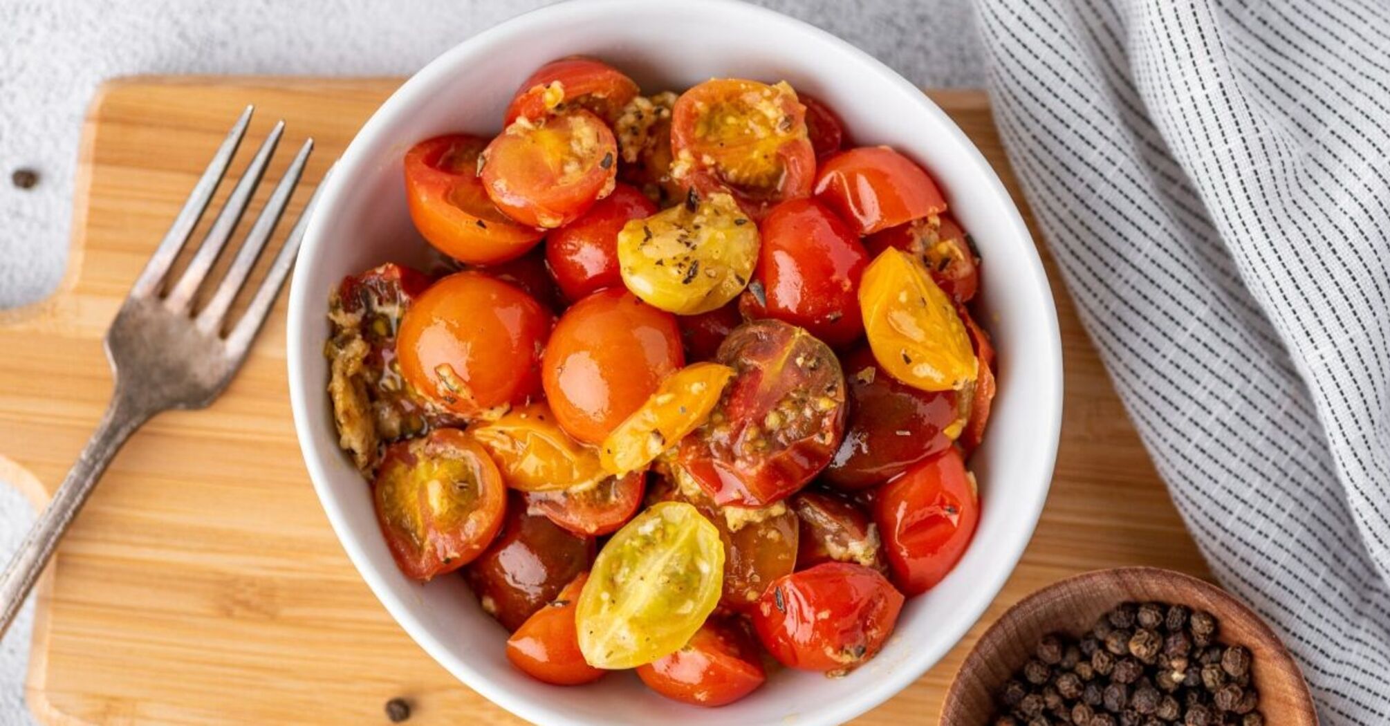Spicy pickled vegetable appetizer: perfect for barbecue