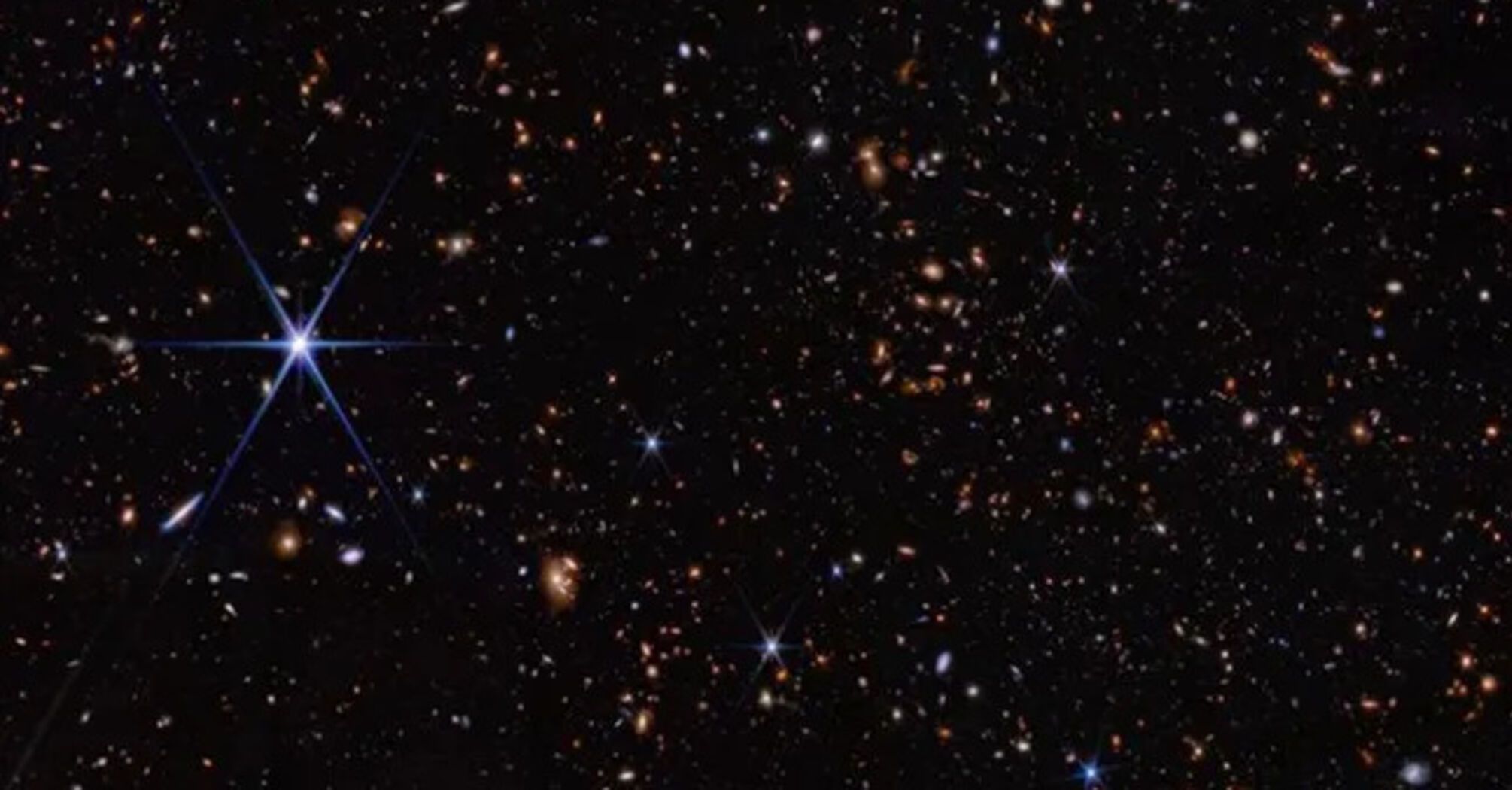 Teleskop Jamesa Webba znalazł węgiel w odległej galaktyce: to może zmienić nasze postrzeganie tego, kiedy powstało życie