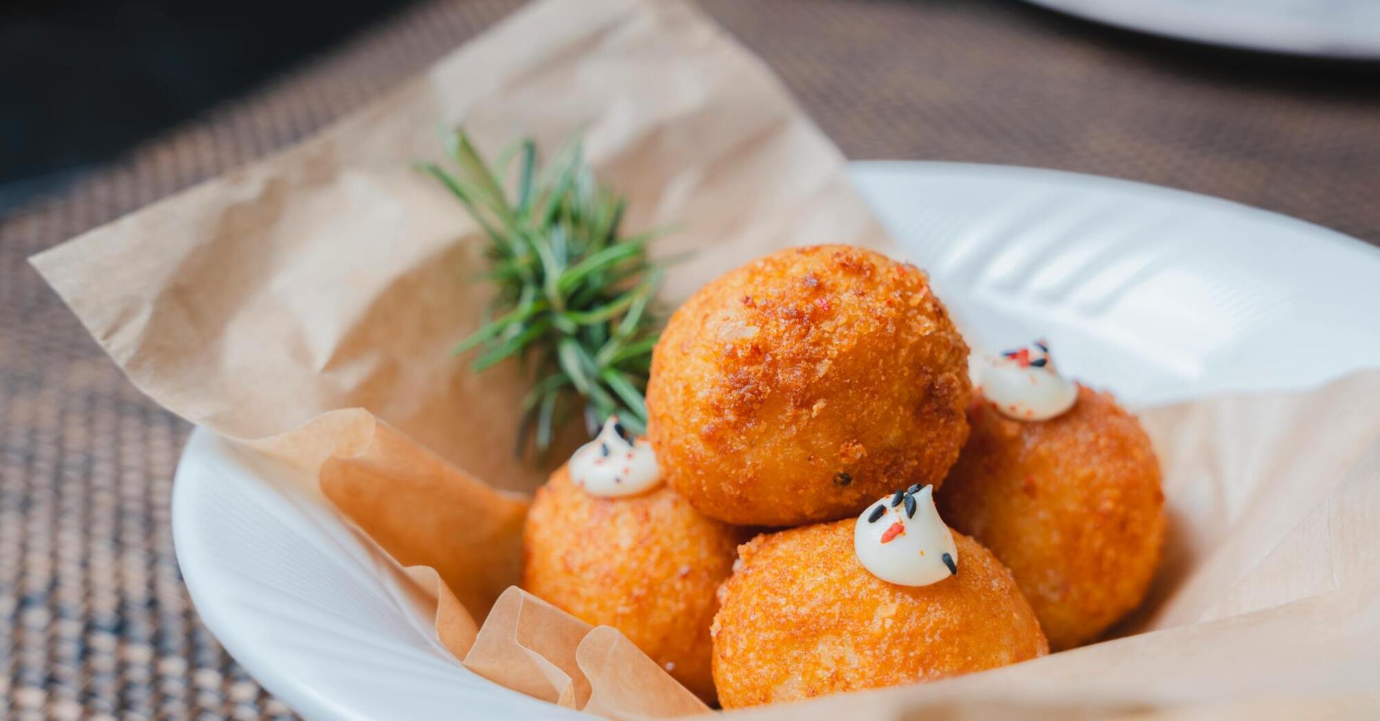 Potato croquettes with parmesan: how to cook an unusual side dish