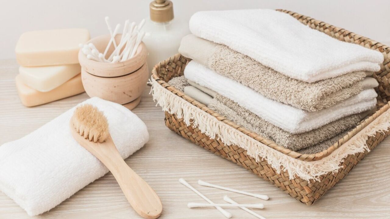 How to clean towels from mold odor: a simple life hack will help