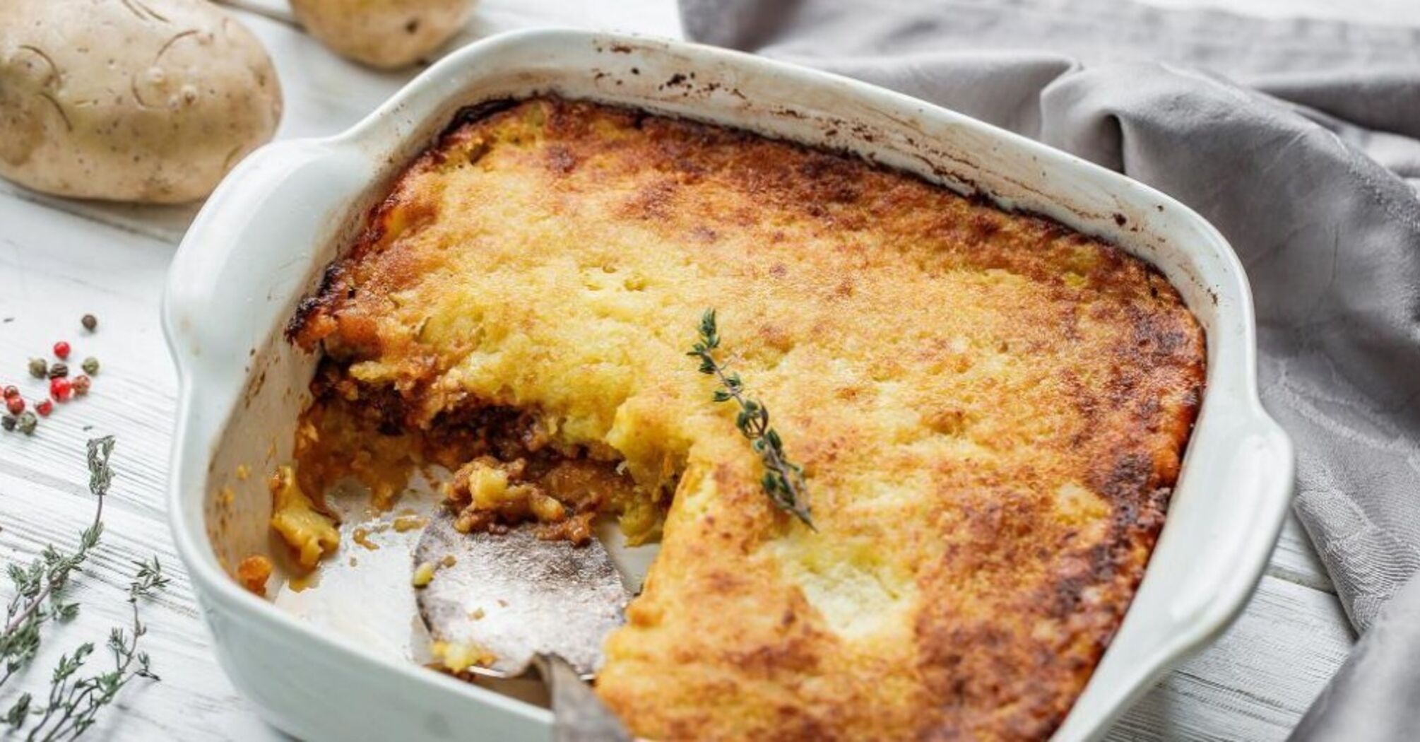 How to cook a delicious potato casserole in the oven: a simple recipe