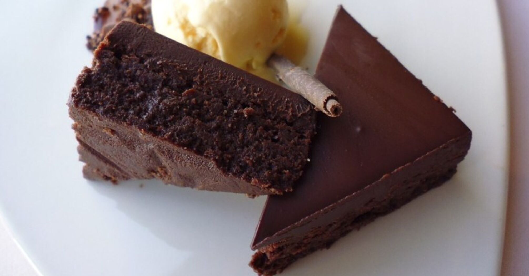 How to make a chocolate dessert with gelatin: without oil, eggs and baking