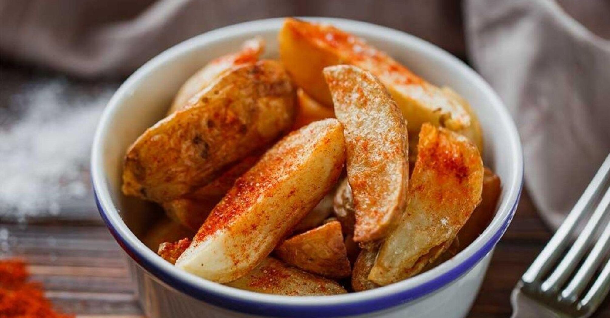How to cook rustic potatoes in a pan – recipe