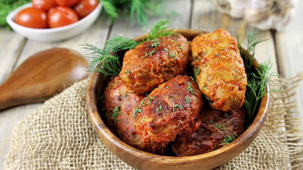 What to make delicious cutlets from besides minced meat: a budget option