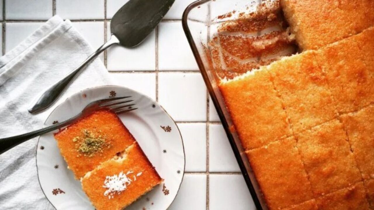 Tastier than casserole: fluffy no-flour semolina cake for breakfast