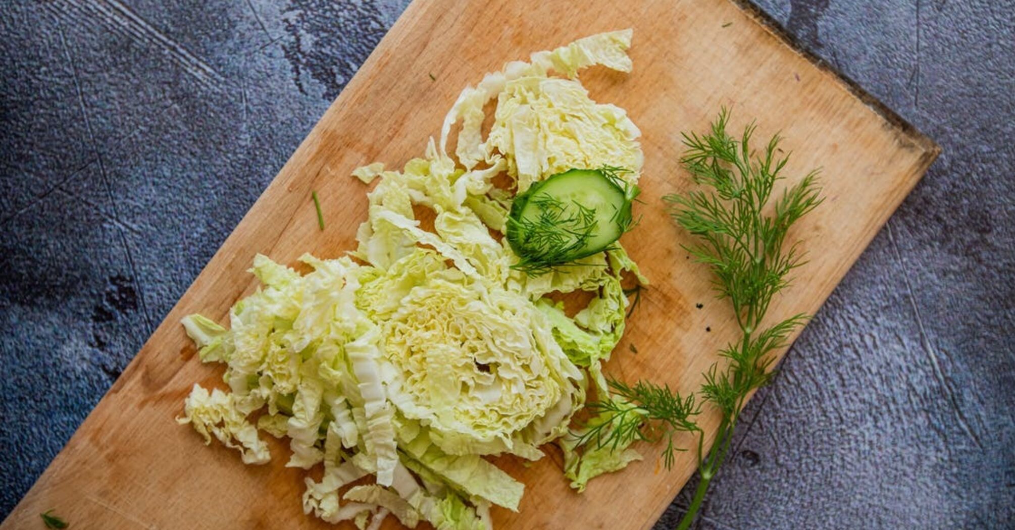 Lazy cabbage rolls with Chinese cabbage: how to cook a hearty dish in the oven