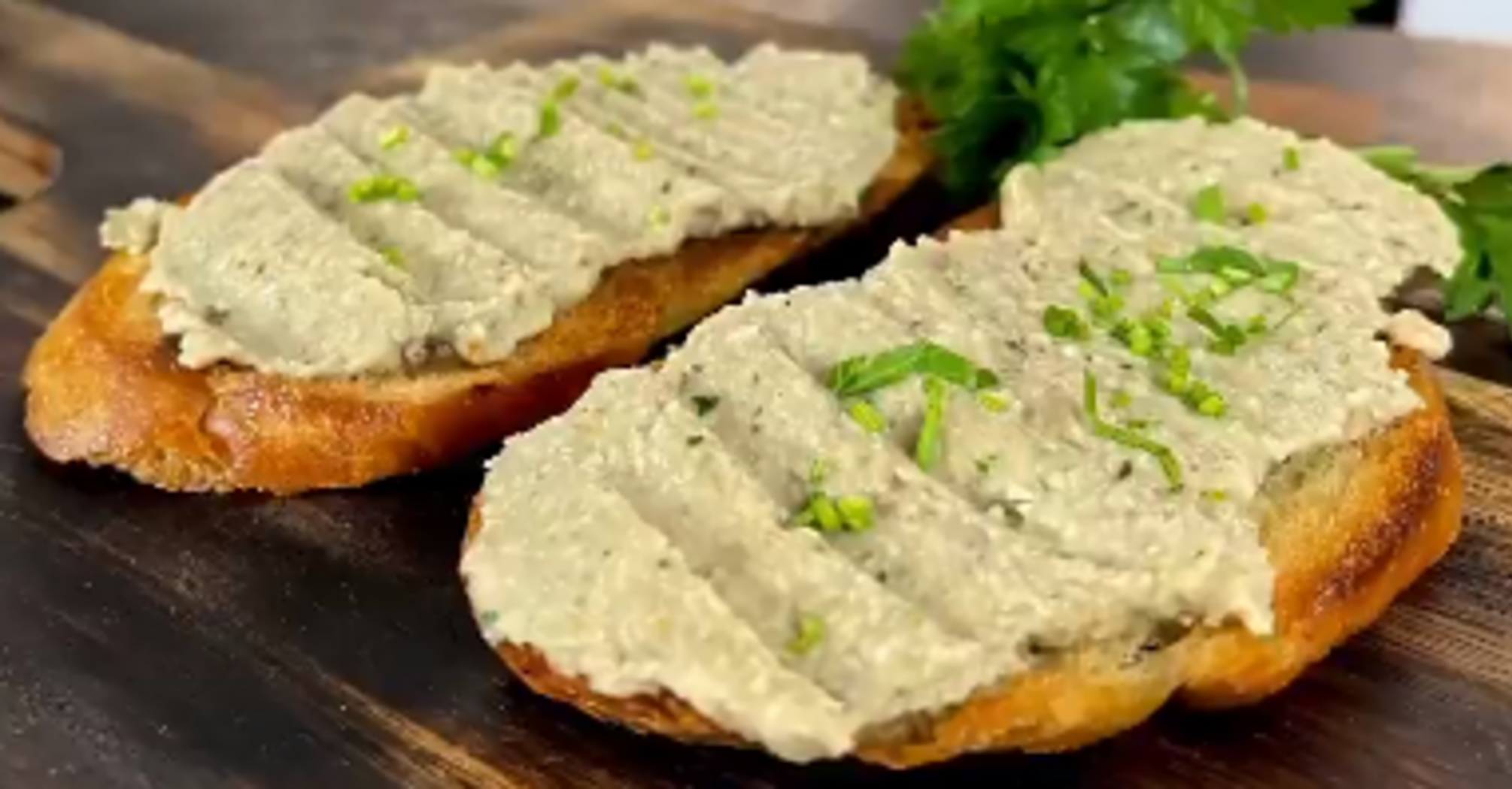 What to make pate from besides meat and liver: a delicious spread idea