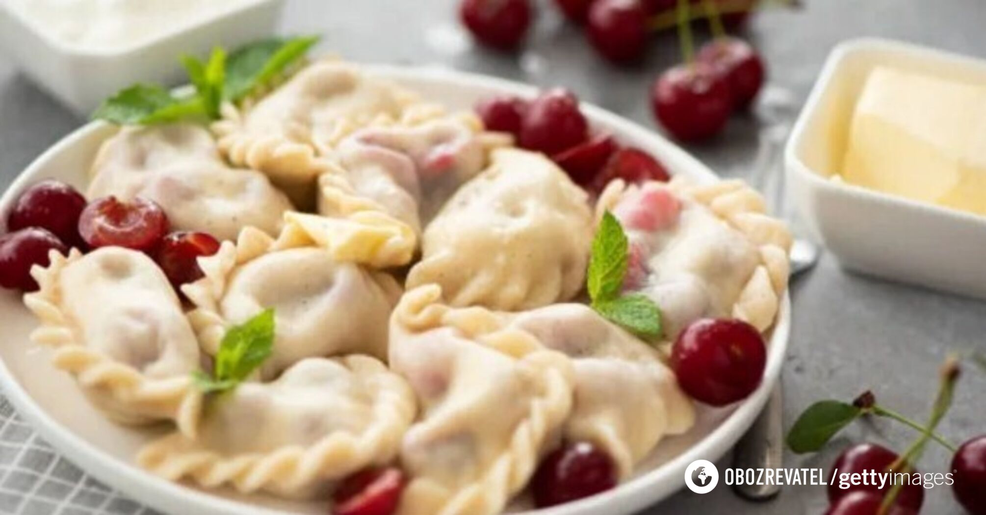 Dumplings with cherries