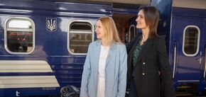 Przewodnicząca litewskiego Sejmu przybywa na Ukrainę z oficjalną wizytą: spotkała się z nią posłanka Ołena Kondratiuk. Zdjęcie