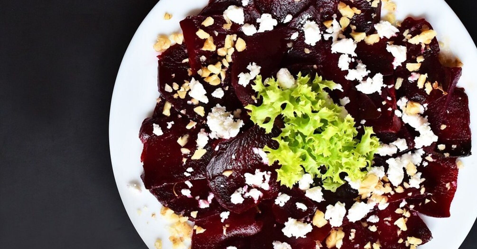 An interesting salad of beets and pickled cucumbers: you do not need mayonnaise