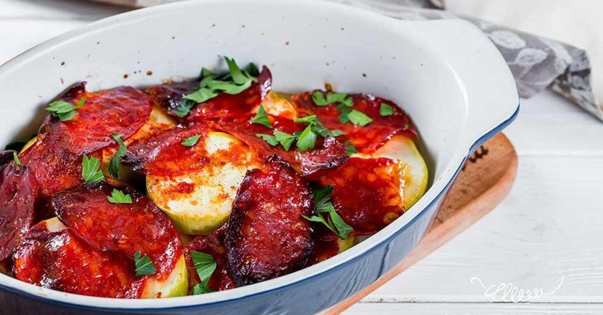 Recipe for a zucchini dish with sausage