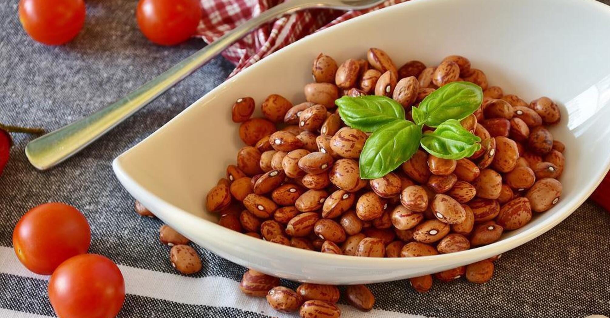 Pickled bean salad for winter: how to prepare the product deliciously