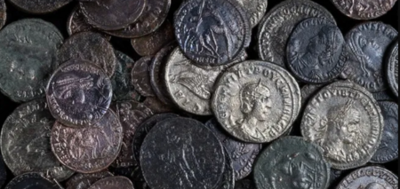 1700-letnie monety z czasów ostatniego żydowskiego buntu przeciwko rzymskiemu panowaniu znalezione w Izraelu. Zdjęcie