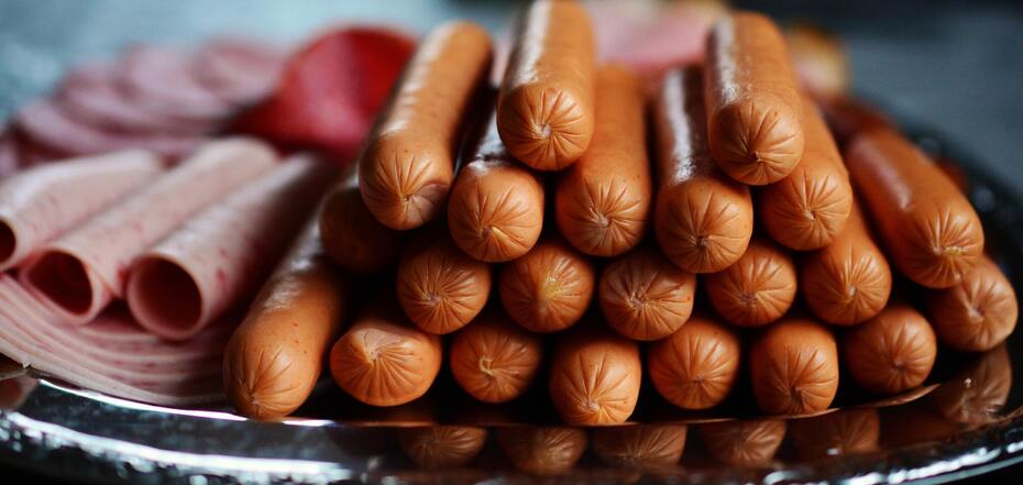 Jak gotować kiełbaski w domu