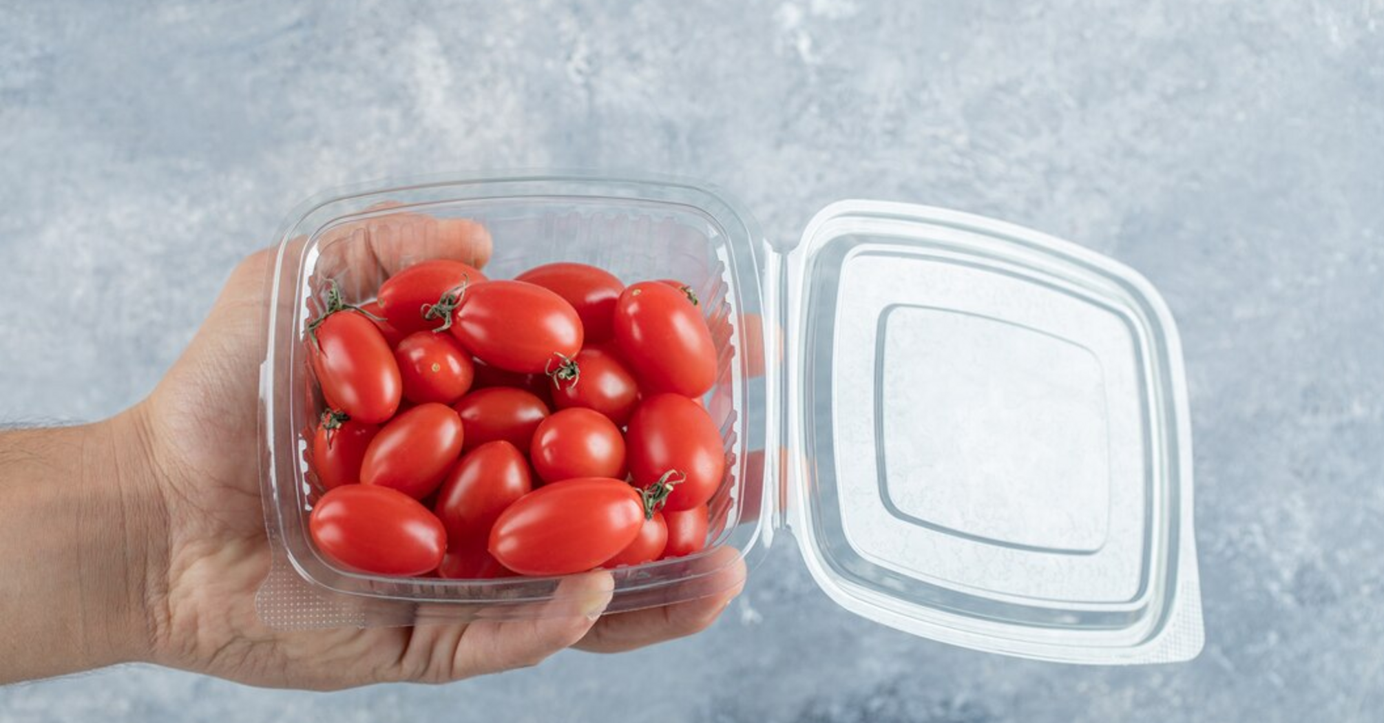 How to reuse plastic containers for fruits and vegetables: an original idea